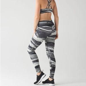 lululemon Speed Wunder Tight - Size 6 - Full Length